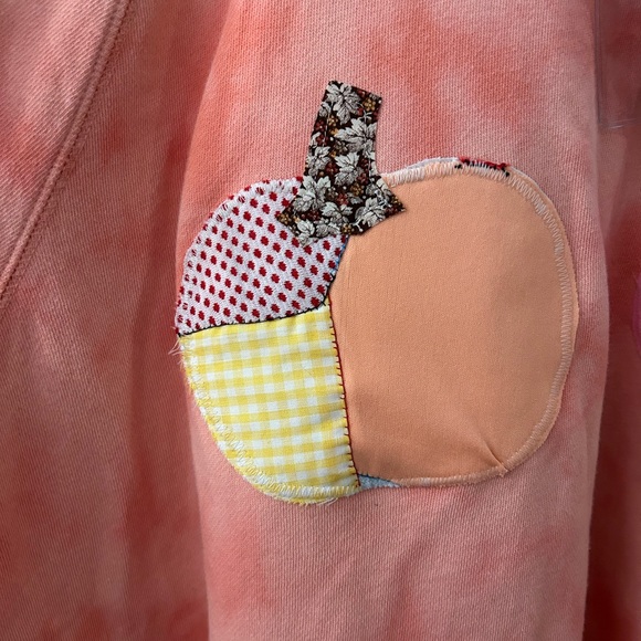 NWT - Tees Pumpkin Sweater - Size Large - Picture 4 of 5